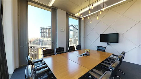 FORA Gridiron Building Meeting Room 1Meeting Room 1Designed by world renowned architect David Chipperfield, Gridiron Building benefits from the same light flooded spaces he's associated with. Occupying four floors with terraces on each that overlook the buzzing Pancras square. 

Please note that there is a Week non-refundable cancellation period for all FORA meeting rooms. With amenities such as Wifi, Plugs, Unlimited Coffee & Tea